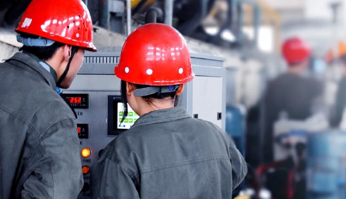 How-to-Make-a-Boat-with-Plastic